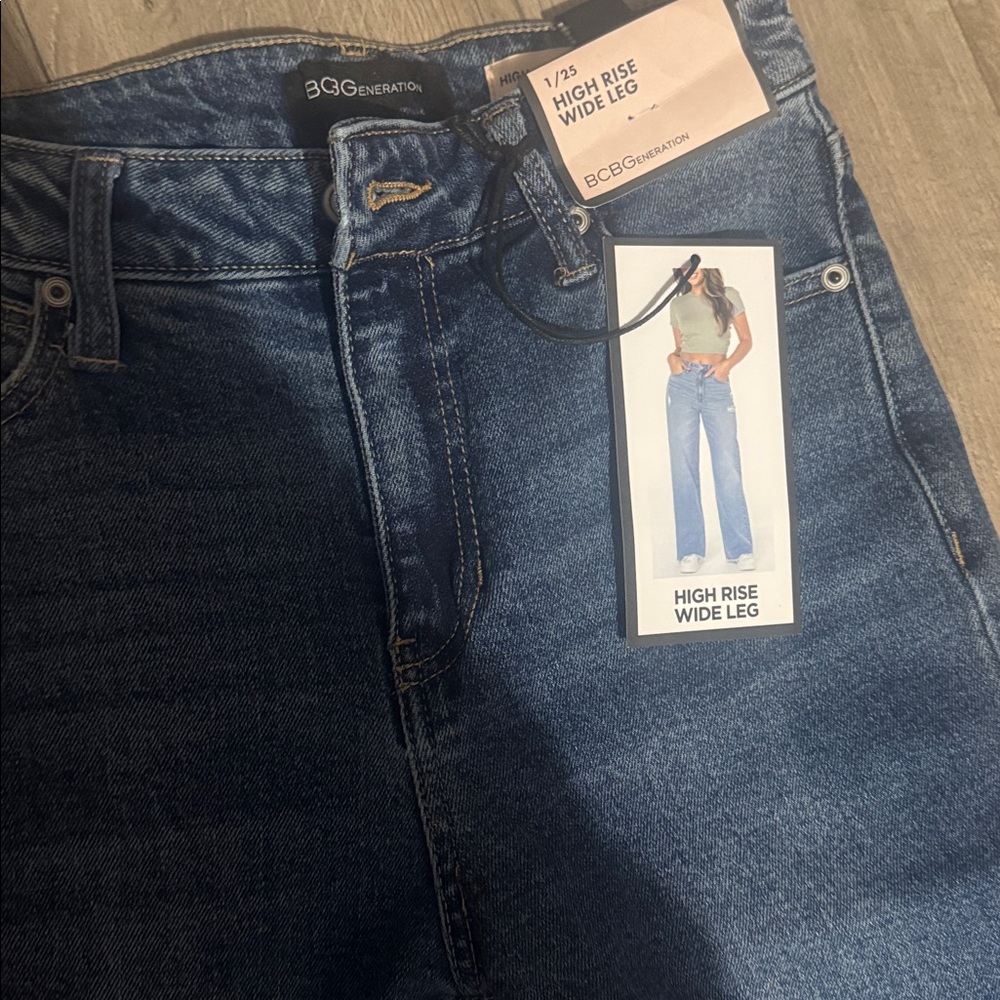 BCBGeneration High Rise Blue Jeans - Picture 2 of 2